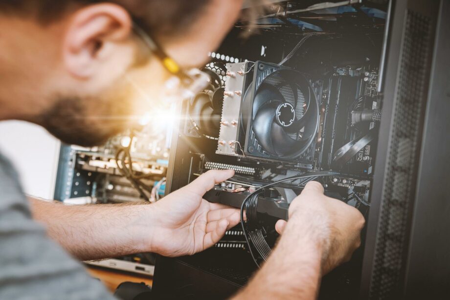 Commercial HVAC maintenance
